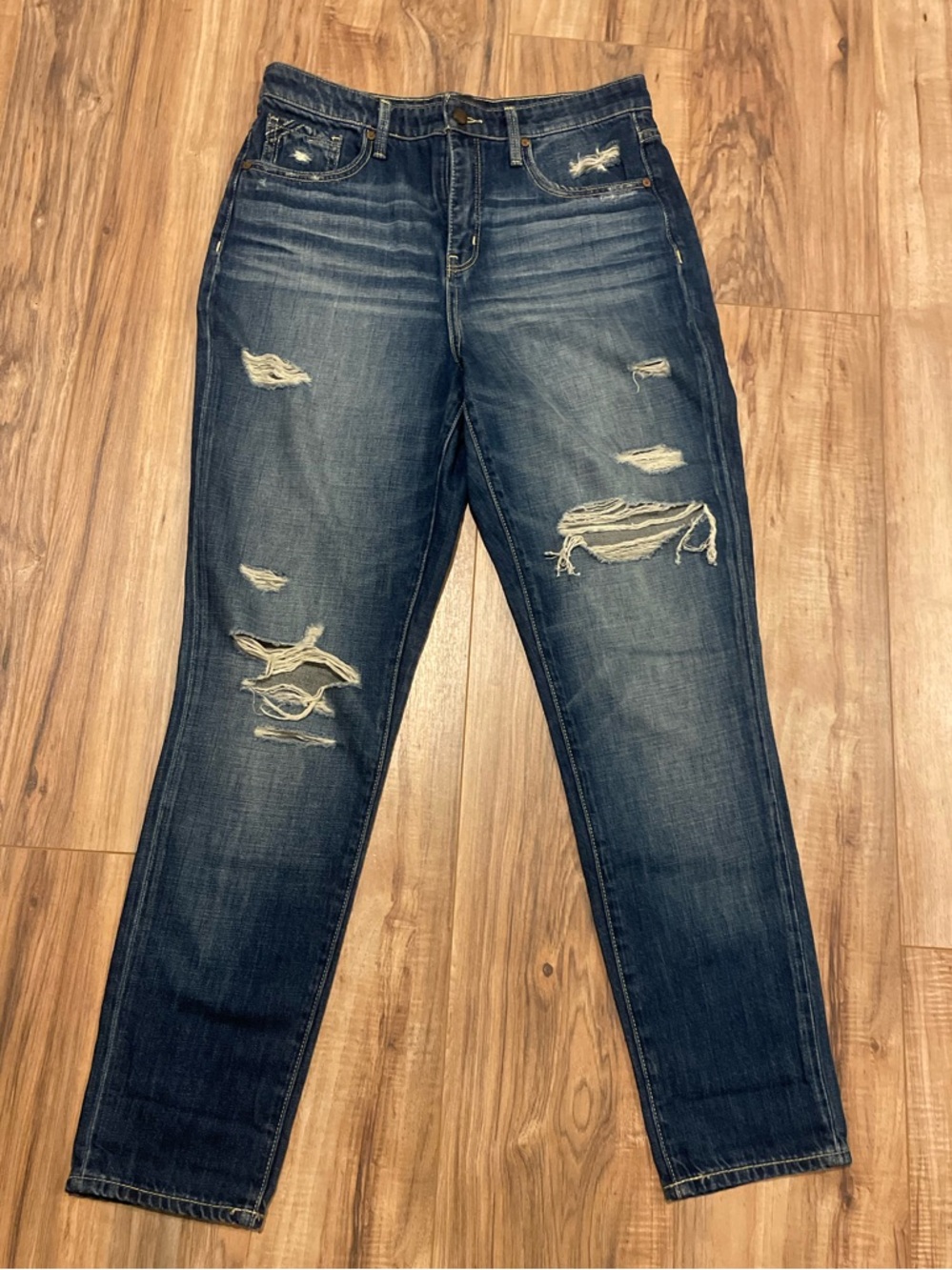 Buckle Black Distressed Mom Jeans in Dark Blue Wash